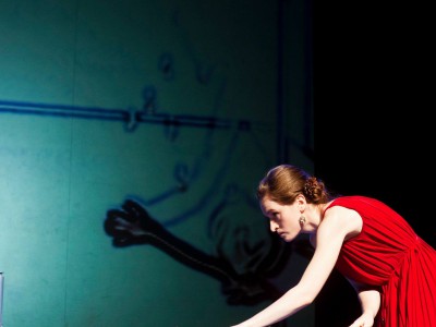 Елена Рыкова. Зеркало Галадриэль. Музыкальный перфоманс. Осень 2012. Фото, видеодокументация. © Автор / Elena Rykova. The Mirror of Galadriel. Musical performance. Autumn 2012. Photo, video documentation. © Author