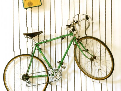 Дмитрий Гутов. Проект Б/У. Велосипед. 2008. Металл, сварка, реди-мейд. 200х150. Сourtesy Галерея М&Ю Гельман / Dmitry Gutov. The Project Used. Bicycle. 2008. Metal, welding, ready-made. 200х150 cm. Сourtesy M&J Guelman Gallery